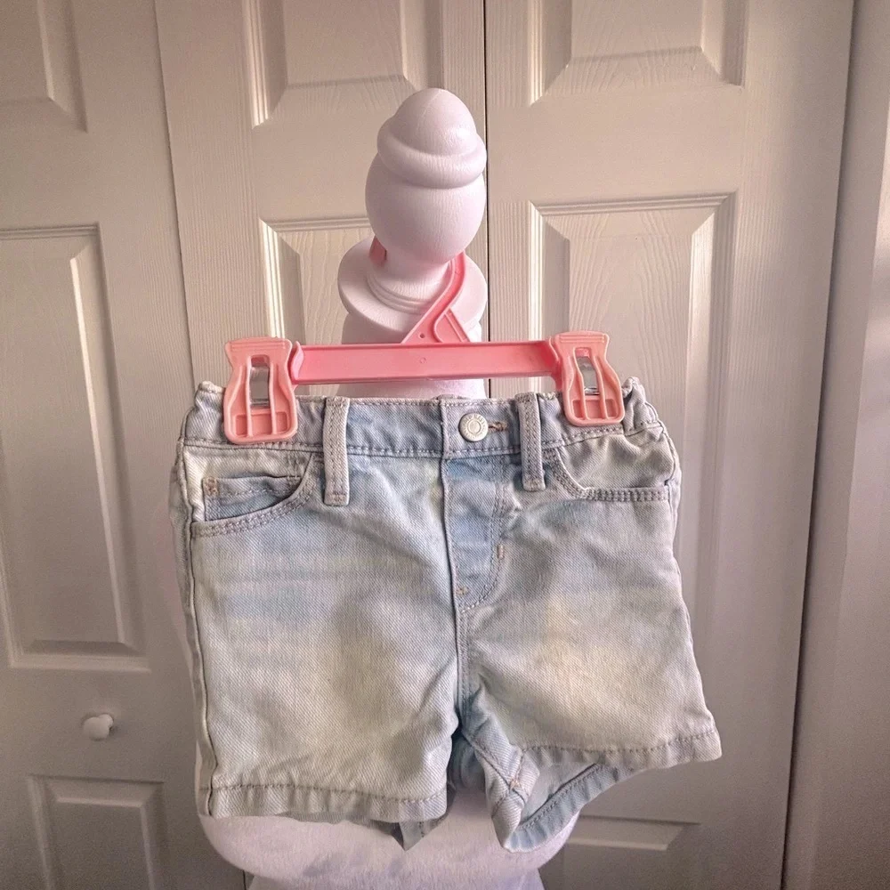 Old Navy Light Blue Denim Shorts - Picture 2 of 4